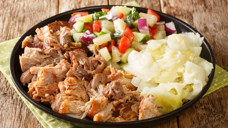 Kalua pork with cabbage and salad
