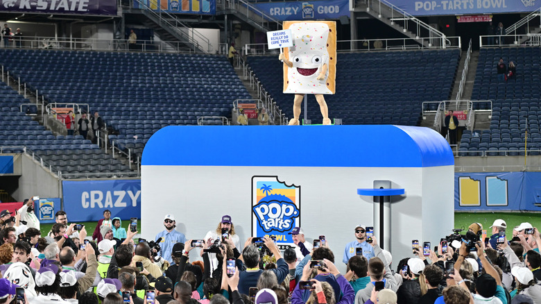 Pop-Tart mascot at Pop-Tart Bowl