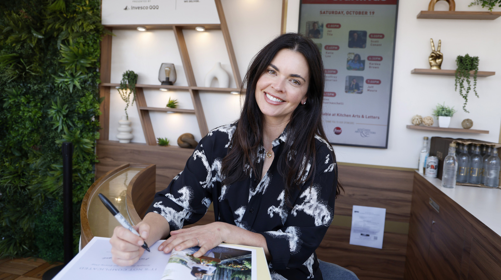 Katie Lee's Go-To Steak Order Is Unexpectedly Simple And Totally Relatable - Tasting Table