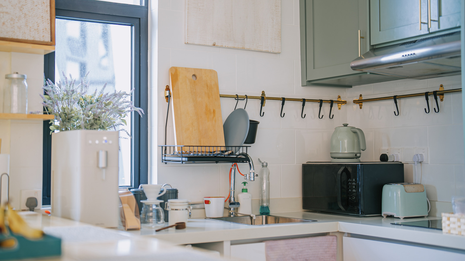 One Simple Ikea Item Keeps Kitchen Countertops Nice And Neat