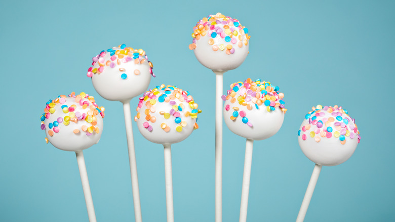decorated cake pops