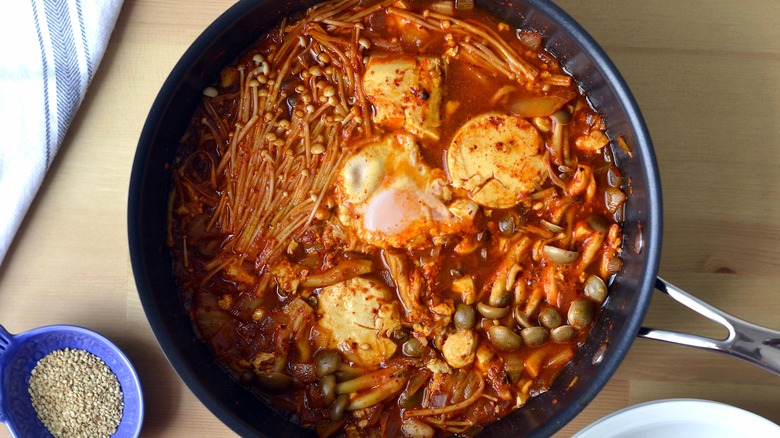 tofu kimchi stew in pan