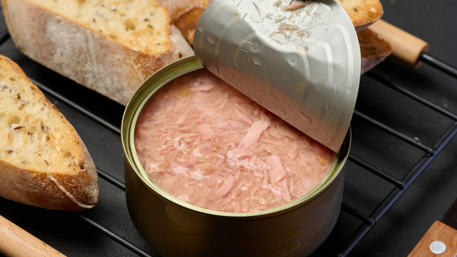 Kirkland Signature's Canned Tuna Is Actually Produced By This Major Fish Brand - Tasting Table