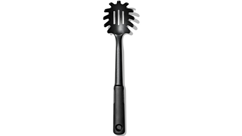 An OXO Good Grips nylon spaghetti server