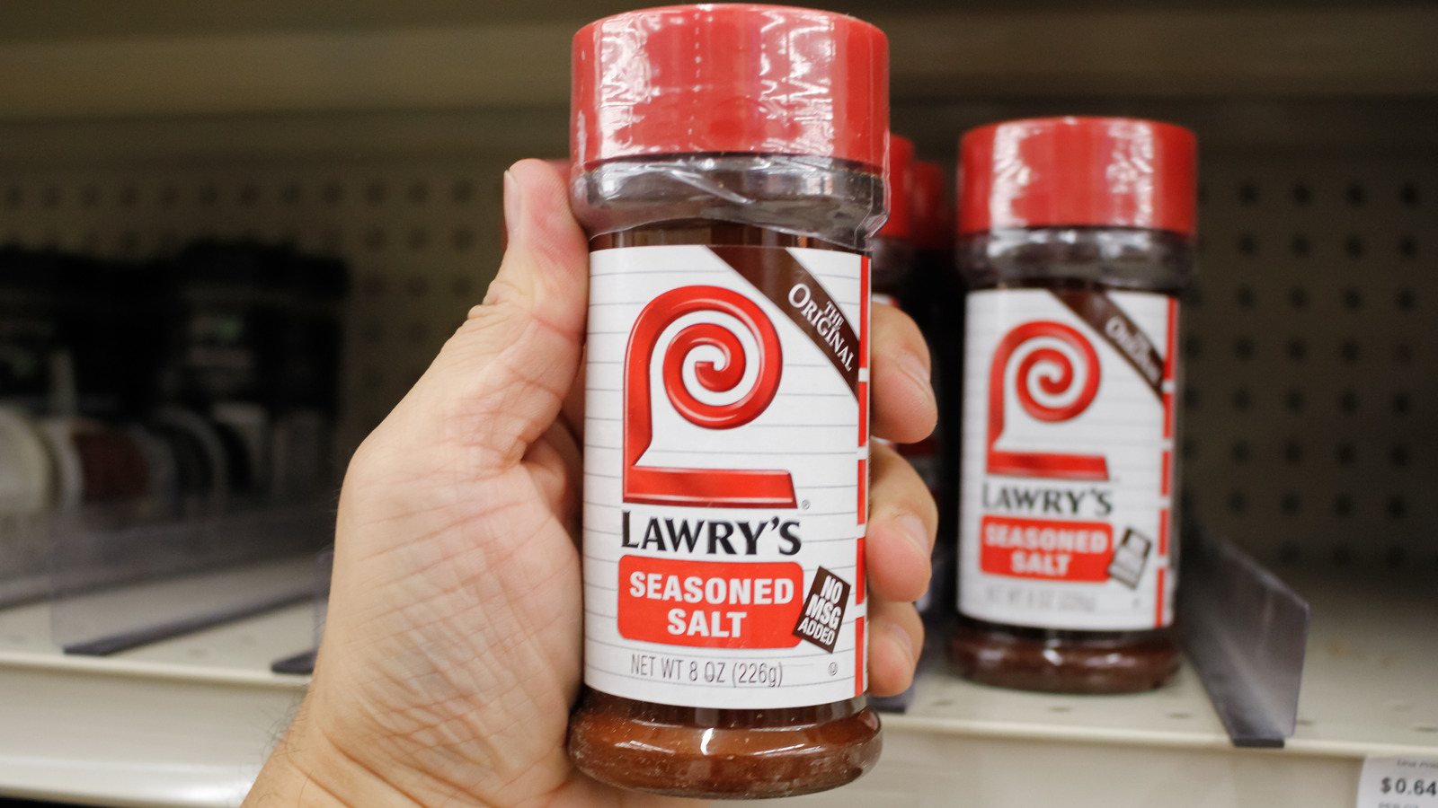 https://www.tastingtable.com/img/gallery/lawrys-is-known-for-its-iconic-seasoning-and-this-special-cut-of-beef/l-intro-1661540903.jpg