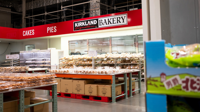 costco bakery with bagels and bread