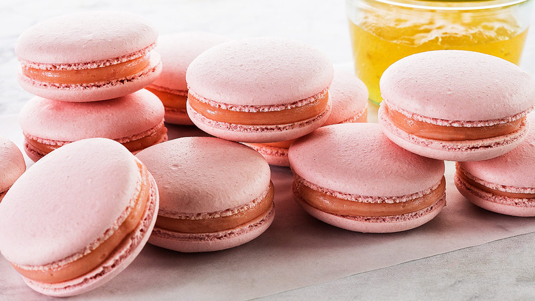 Rose-Champagne Macarons Recipe