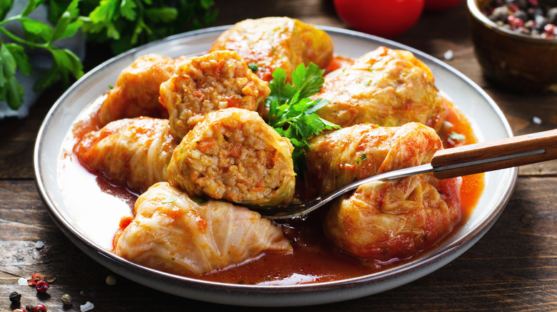 Cabbage rolls in broth