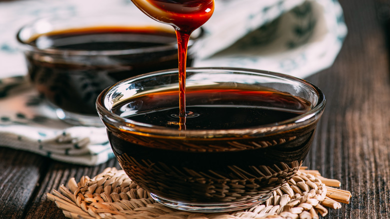 Tablespoon of molasses