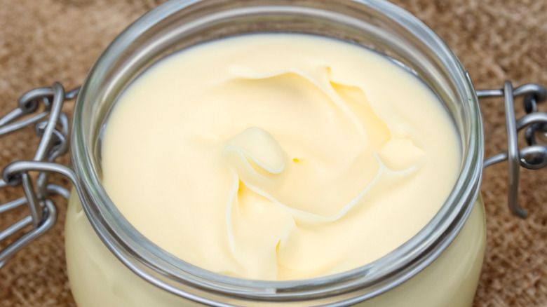 A jar of creamy, rendered tallow