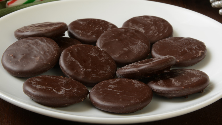 Thin mints on white plate