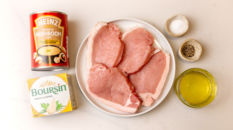 3-ingredient smothered pork chops ingredients