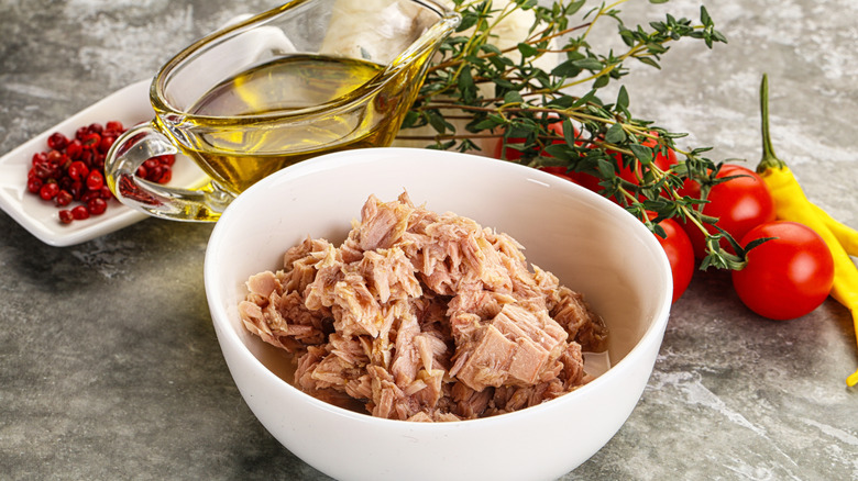 bowl of canned tuna