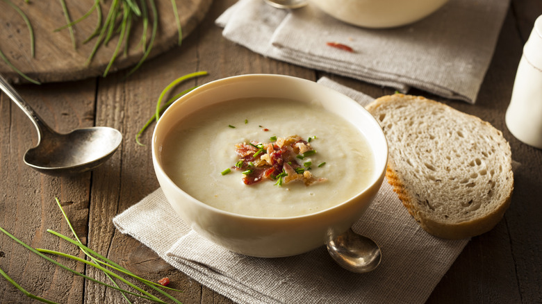 Potato soup with crumbled bacon