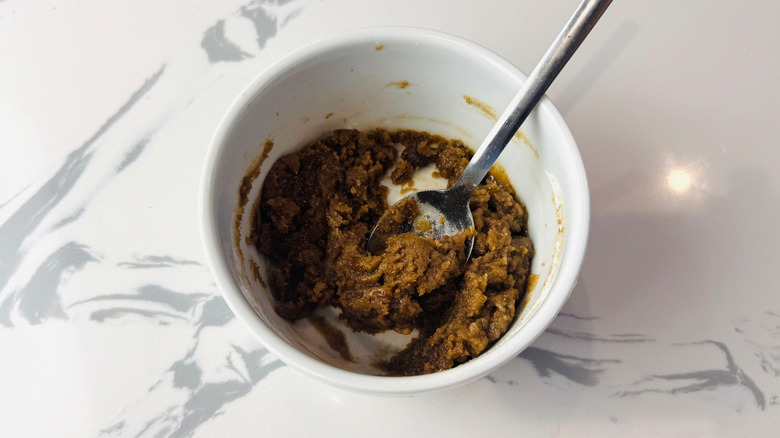 Cinnamon sugar mixture in bowl