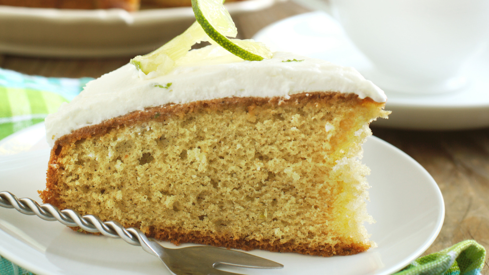 Give Vanilla Cake Mix A Margarita Makeover With Just 3 Ingredients