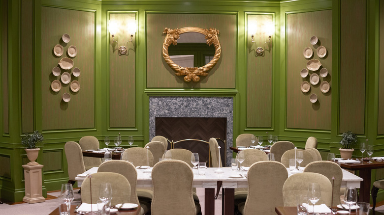 The Bedford by Martha Stewart at Foxwoods Casino and Resort Green Room