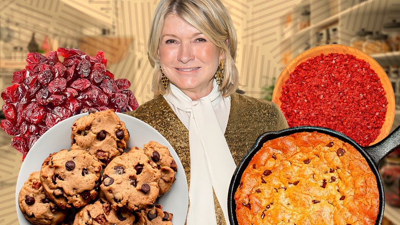 Martha Stewart and cookies