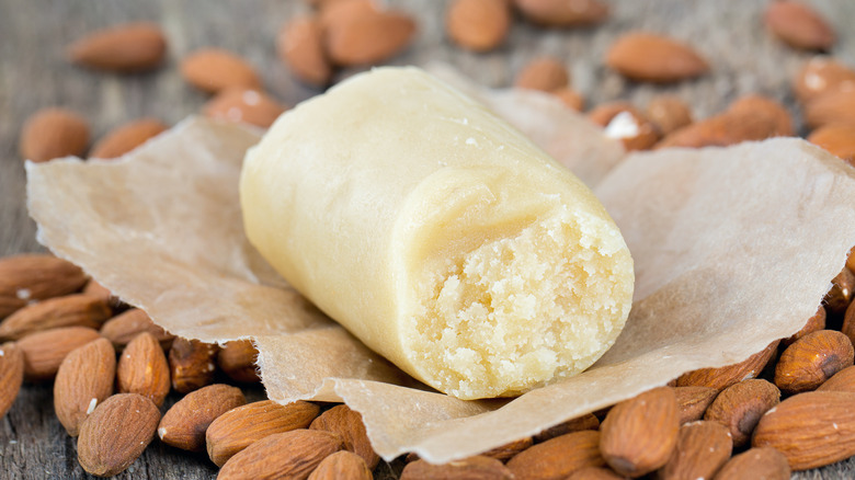 Marzipan with almonds
