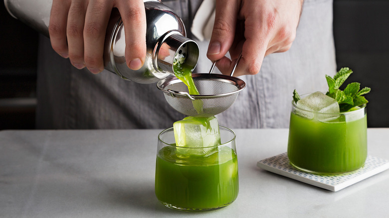 How to Prepare Matcha with a Matcha Shaker