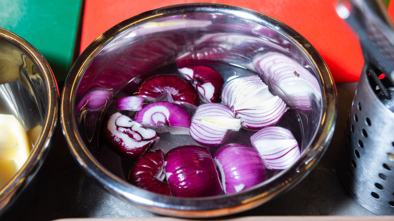 Onions immersed in water