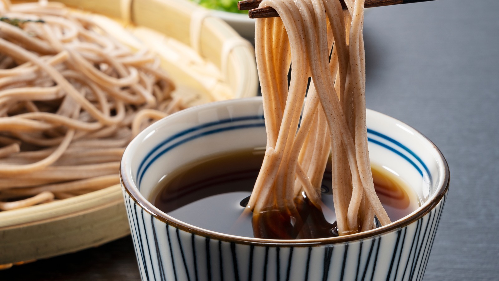 Mentsuyu Is The Versatile Sauce Used Across Many Japanese Dishes