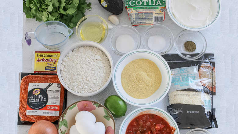 Mexican breakfast pizza ingredients 
