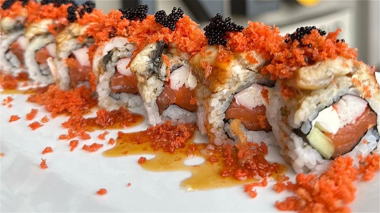 sushi nine sushi roll