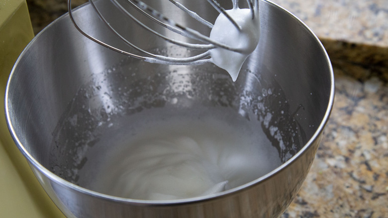egg whites in bowl