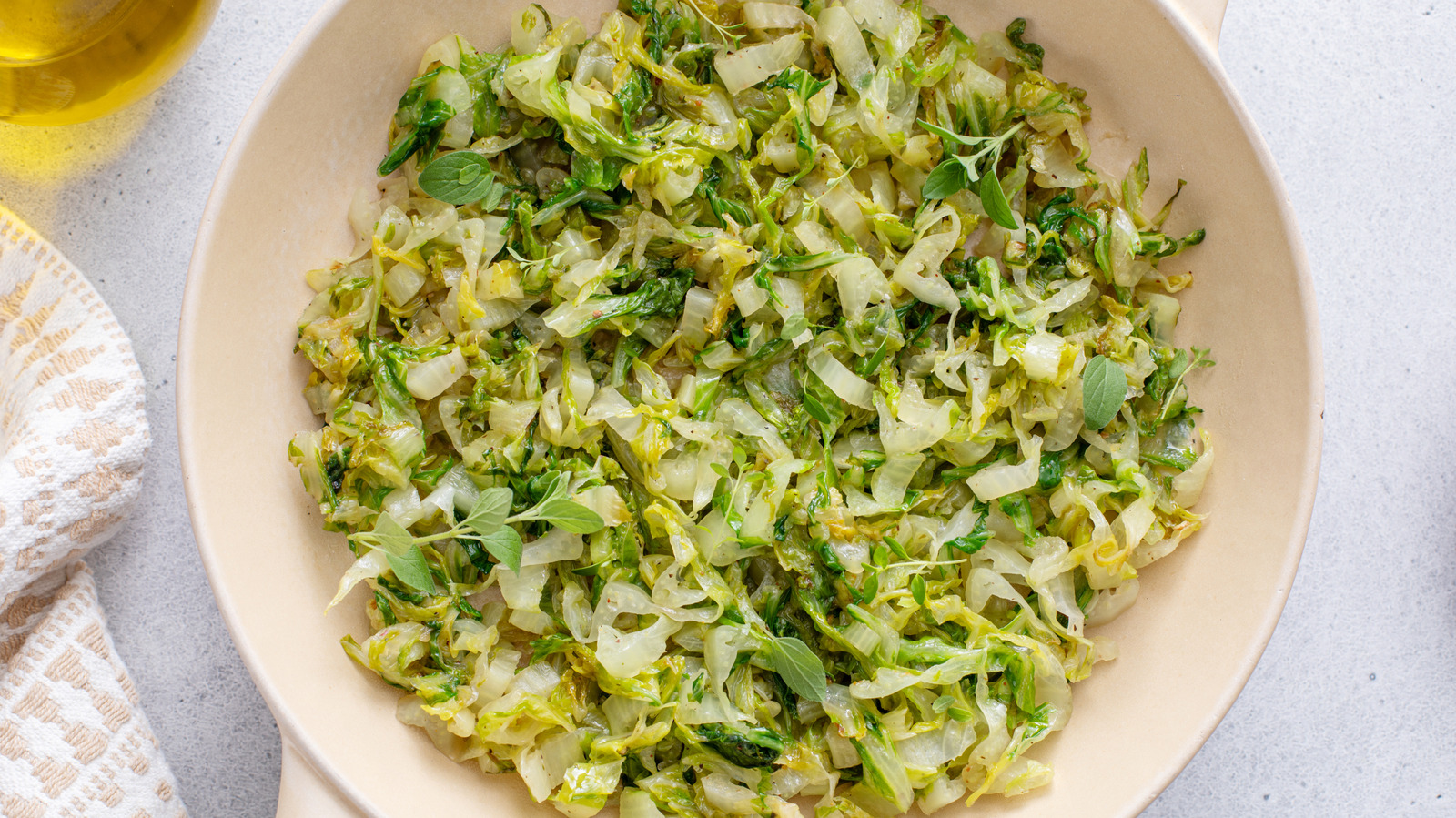 Move Over Cabbage: The High-Fiber Leafy Green You're Missing Out On