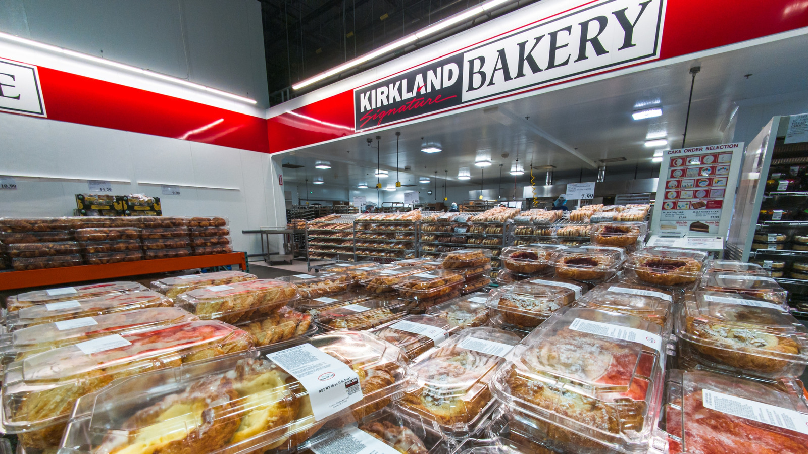 Move Over Pumpkin: This Fan-Favorite Pie Is Back On Costco Shelves In Time For Thanksgiving - Tasting Table