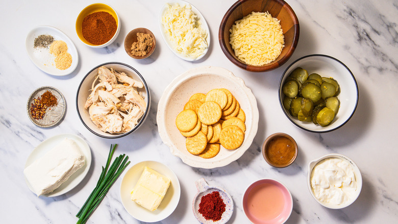 Ingredients for this Nashville hot chicken dip recipe
