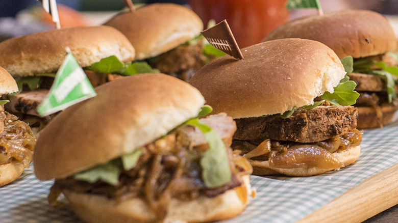 pork sliders on a table