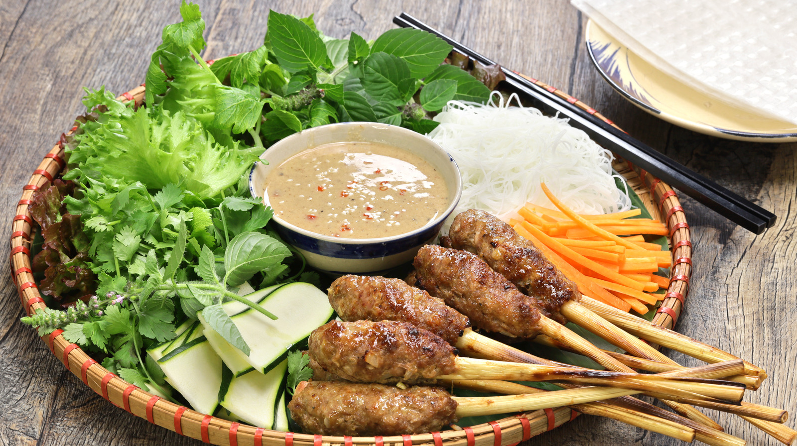 Nem Lụi Huế: The Vietnamese Pork Street Food Specialty You Need To Try