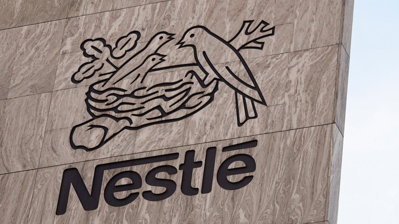 Nestle sign with logo