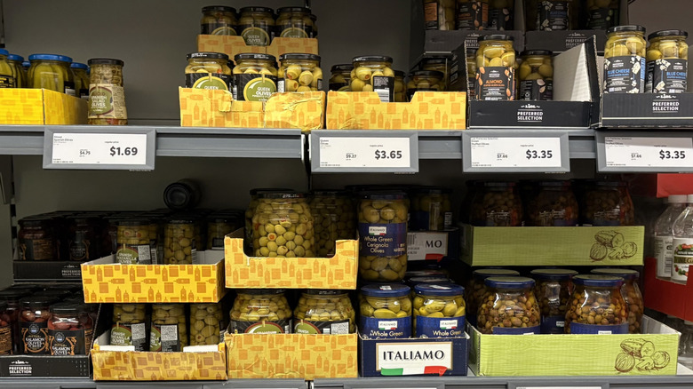 Lidl olives in aisle