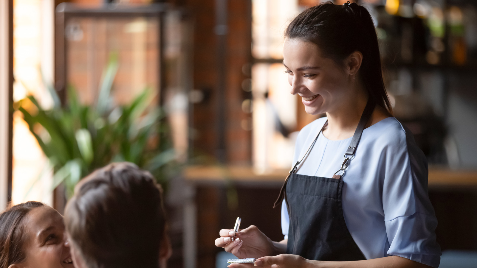 new-data-shows-promising-wage-increases-for-restaurant-employees