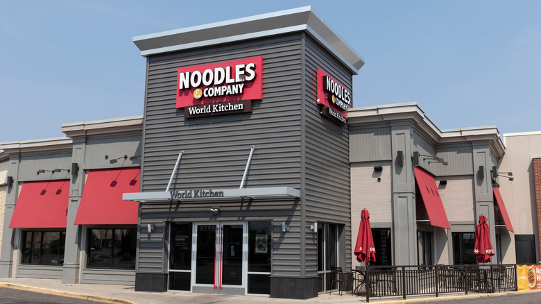 Noodles & Company shop