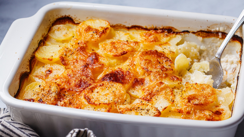 A baked dish of potatoes au gratin.