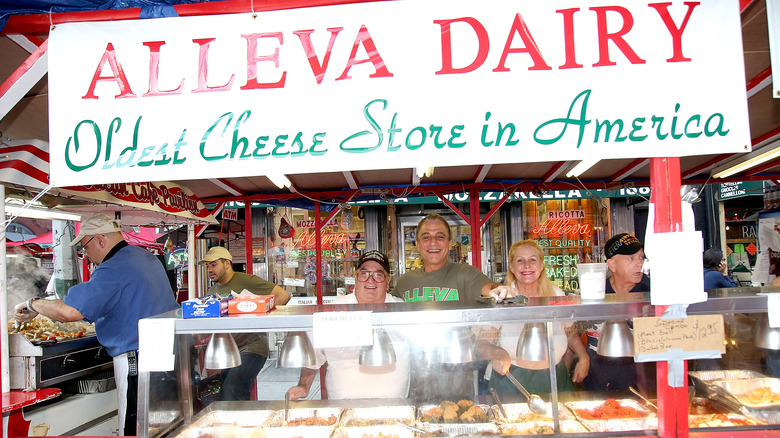 Tony Danza visiting Alleva Dairy