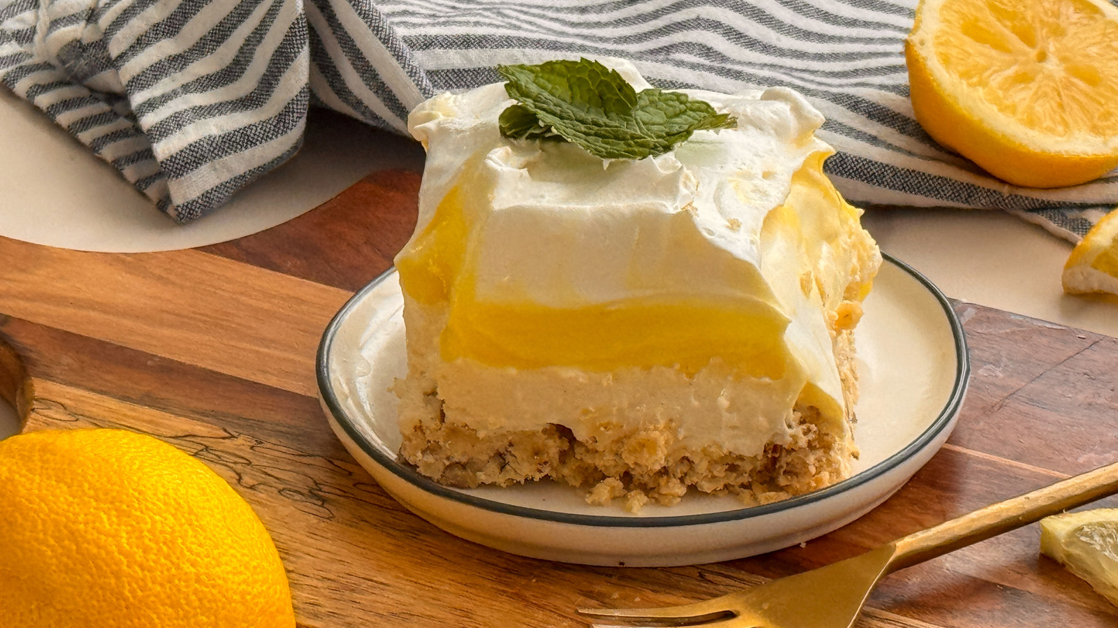 Old-Fashioned Lemon Lush Recipe