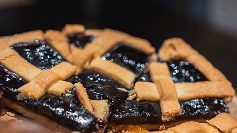 Close up on the lattice crust of a pie