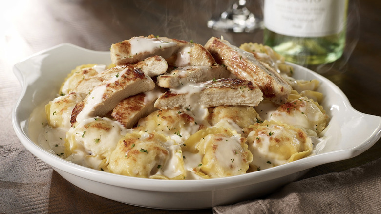 A plate of Olive Garden's Chicken Tortelloni Alfredo