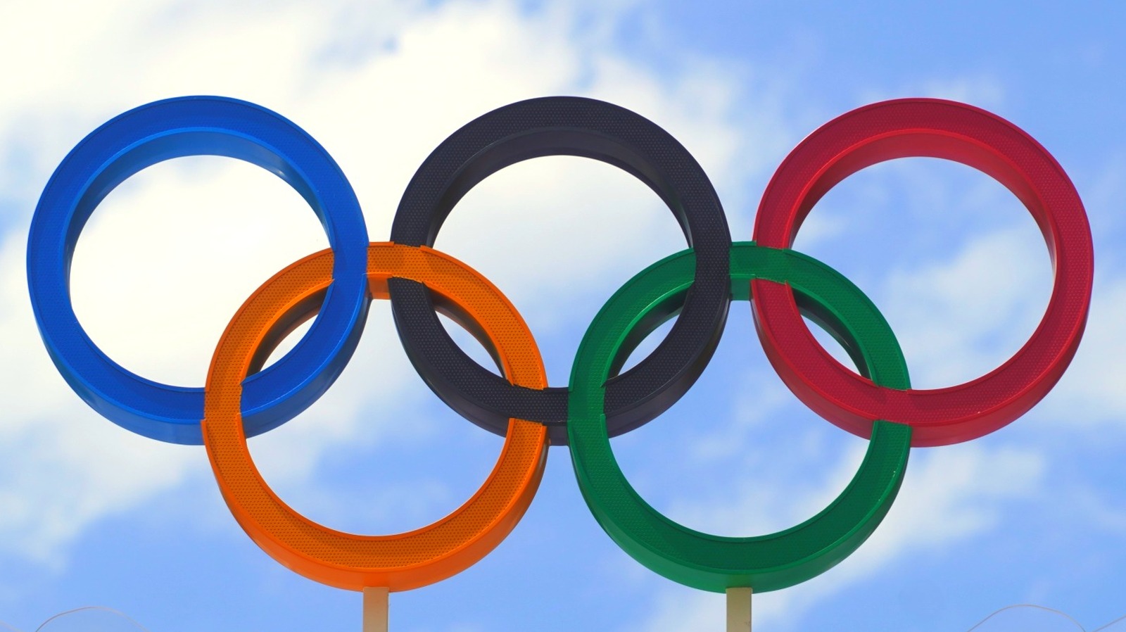 Olympic Athletes Share How They Really Feel About Food In The Olympic Village - Tasting Table