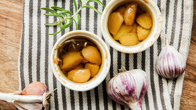 Top-view of roasted garlic confit