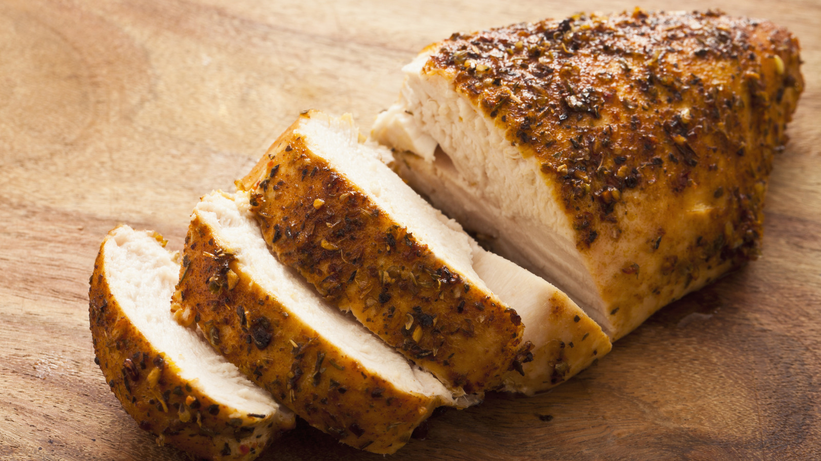 One Chicken Breast Feeds 4 People When You Cook These High-Fiber Sides With The Protein