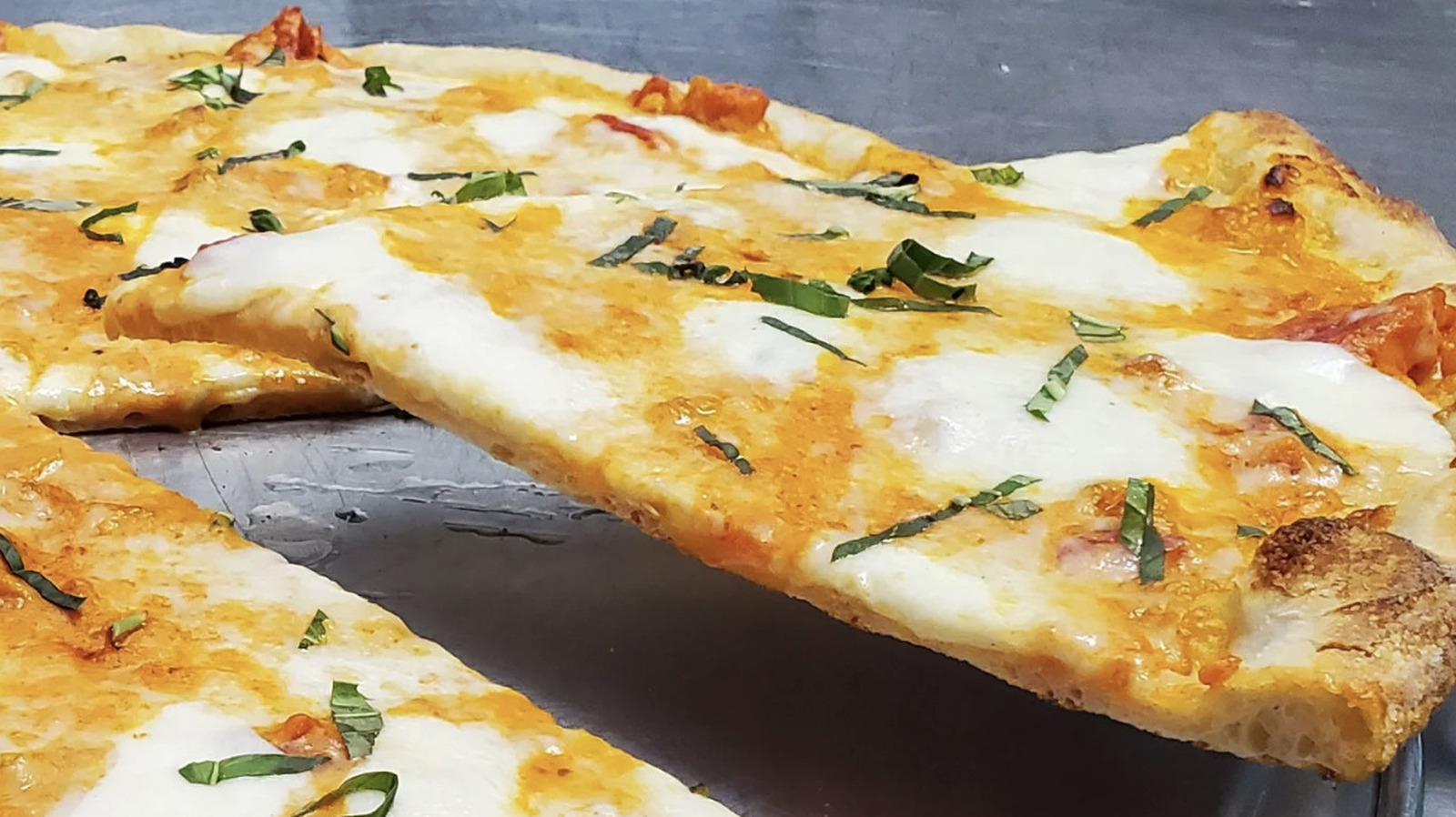 One Of Atlanta's Most Beloved Pizza Spots Is Nestled Away In A Latin American Grocery Store