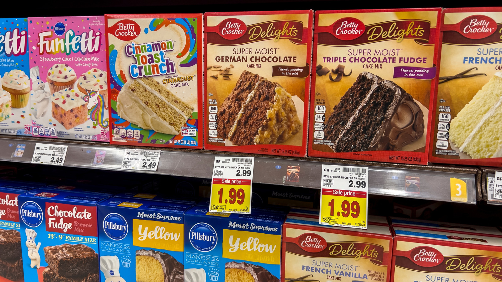 One Of The Best Chocolate Cake Mixes You Can Buy Is Gluten-Free (It's Worth The Price)