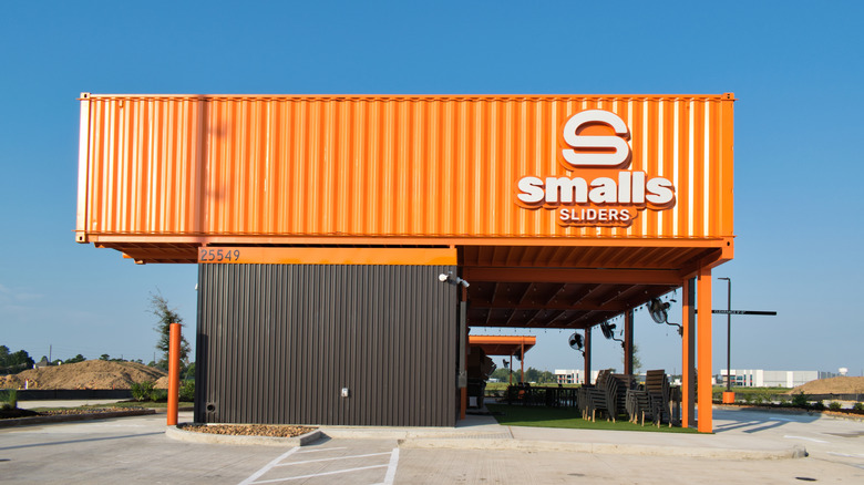 A Smalls Sliders outlet, also known as a can