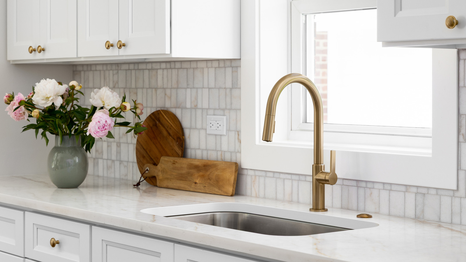 The 1/3 Rule Takes The Guesswork Out Of Kitchen Cabinet Hardware